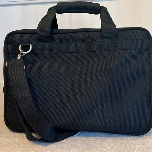 Reebok 76ers Briefcase / Laptop Bag - Picture 3 of 8